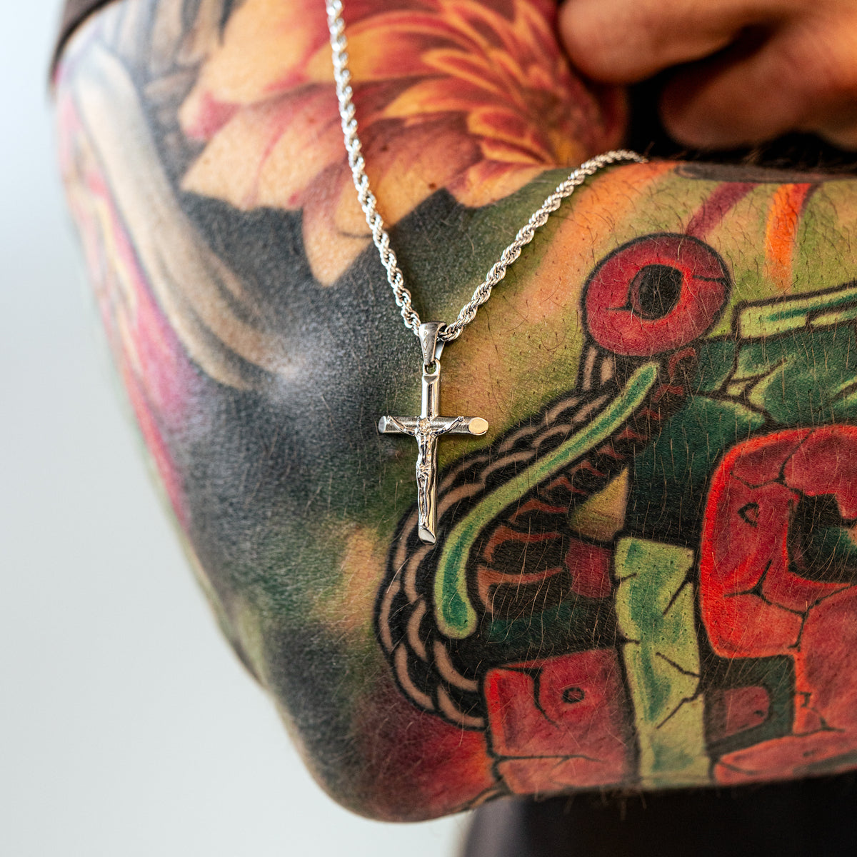 Collana Uomo BRAVE Croce Gesù Cristo - Chiara Jewels